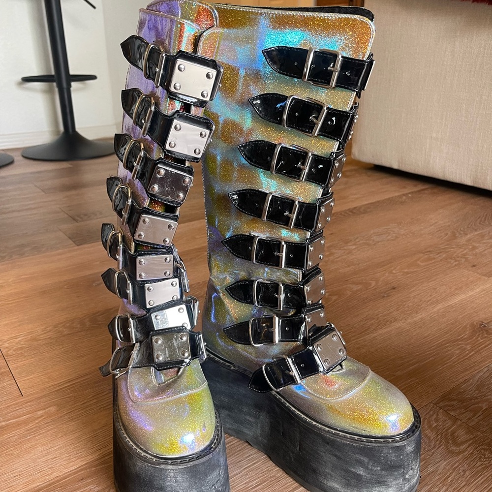 Burning man boot - Picture 4 of 5